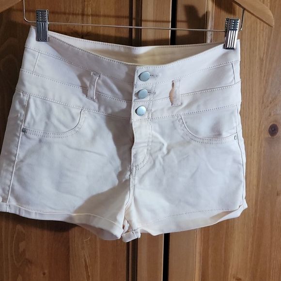 Refuge high waist shorts size 6 - Picture 1 of 6